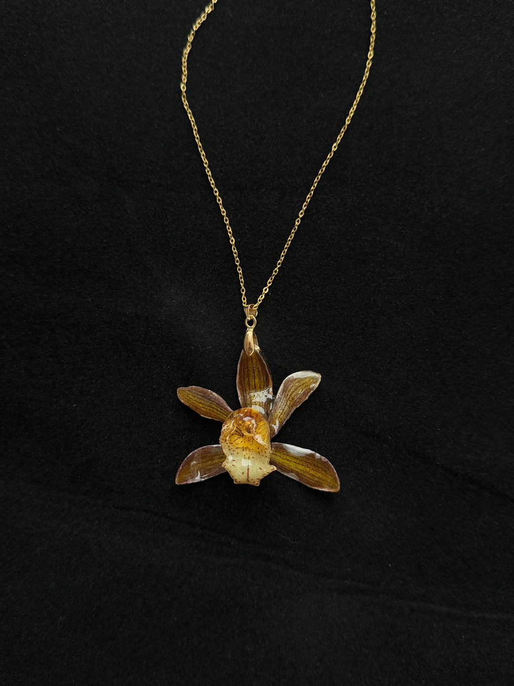 Amber Orchid Necklace ✨