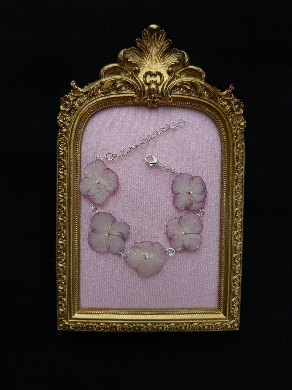 🌸 Pink Hydrangea Bracelet