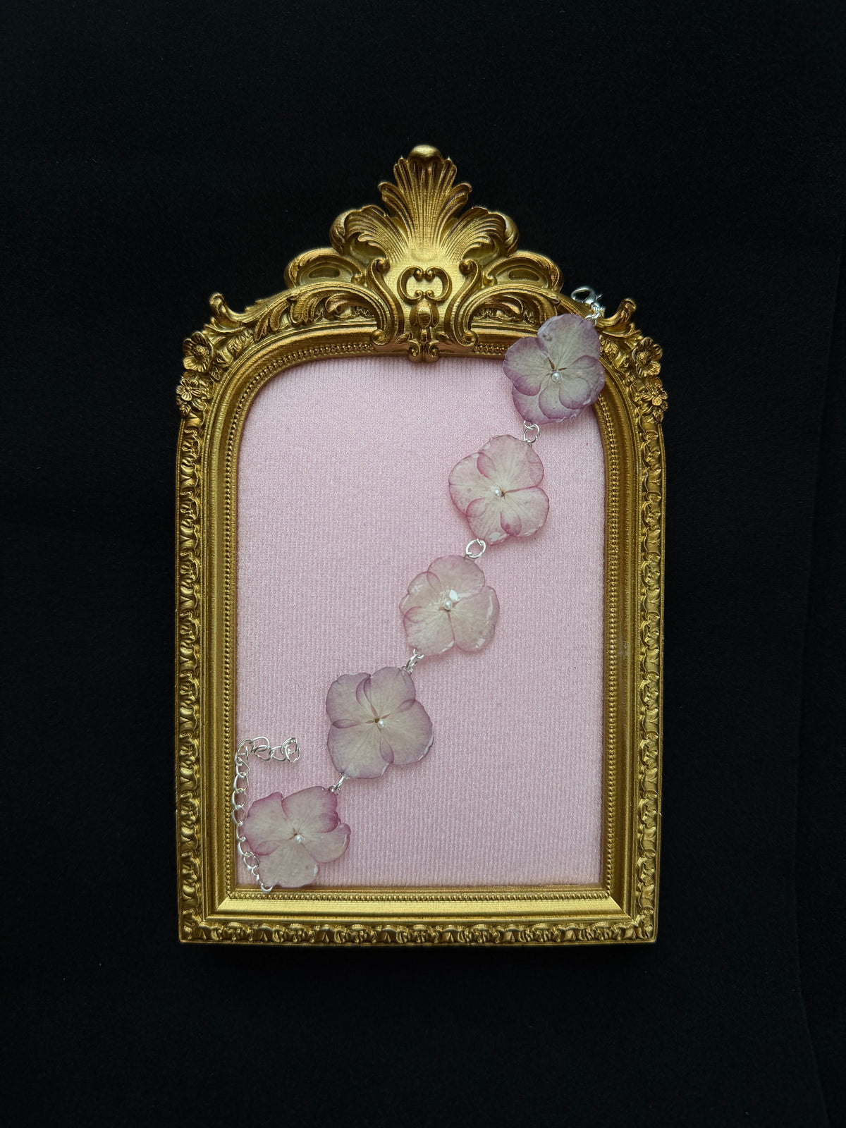 🌸 Pink Hydrangea Bracelet